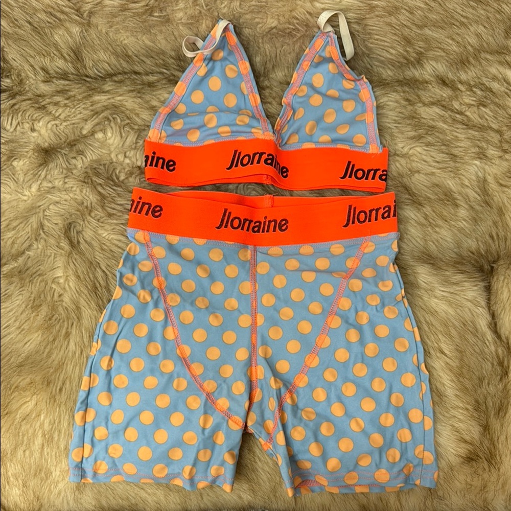 Cute set!
